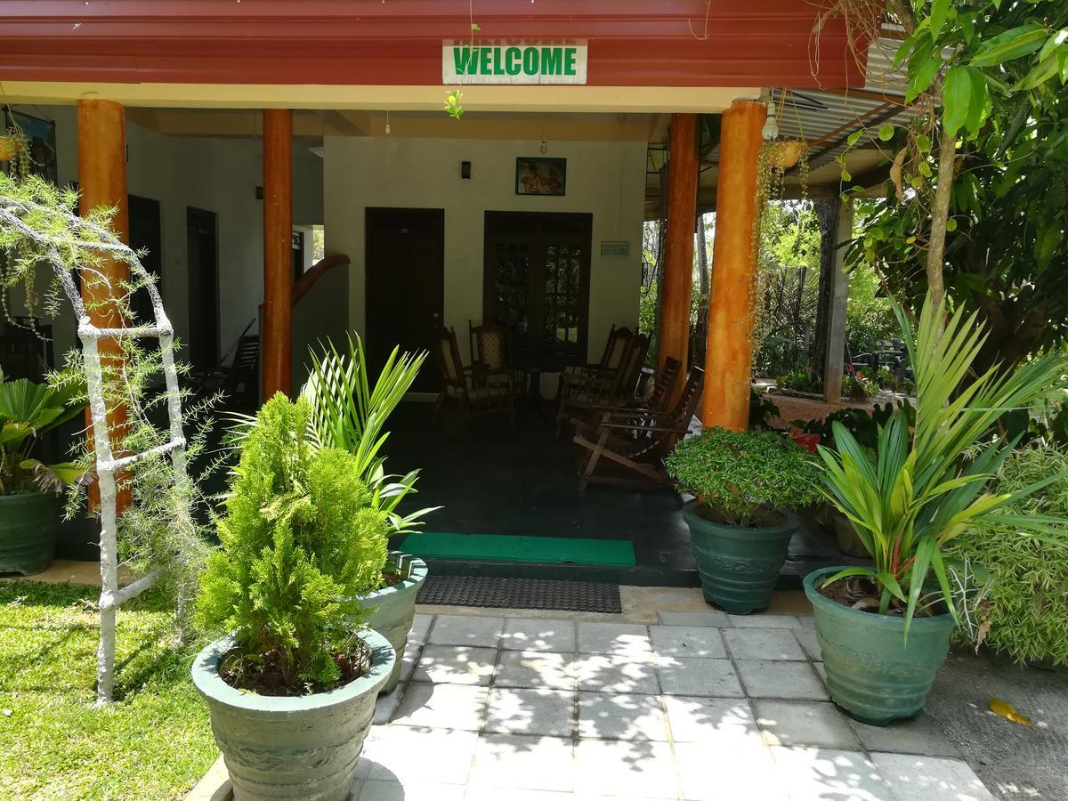 Sigiri Dilu Villa Sigiriya Exterior foto